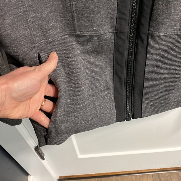 Athleta Fitted Full Zip Hoodie EUC - Picture 7 of 12